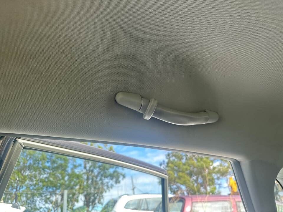 2007 Hyundai Tucson Upper Grab Handle RH Rear #B140