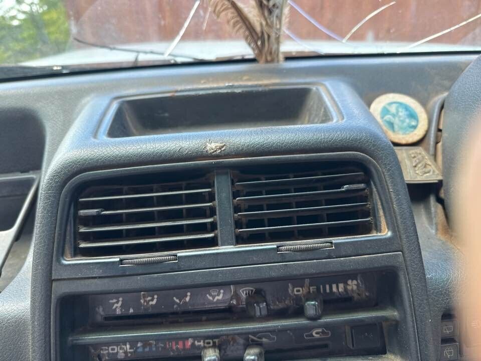1992 Suzuki Vitara Aircon Vents Front CENTRE #B197