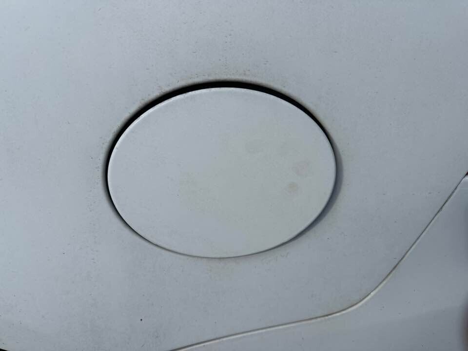 2008 Ford Fg Falcon Fuel Flap #B227