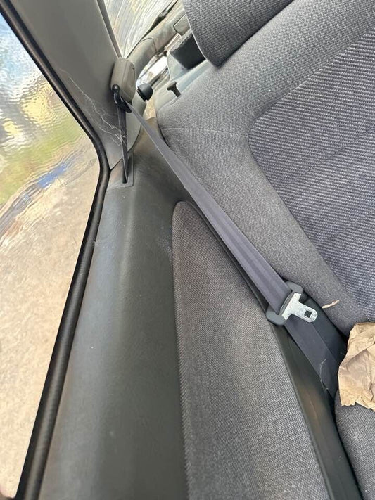 1992 Honda Integra RH drivers Rear Seat Belt #B196