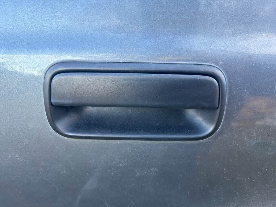 1990 Toyota 4Runner Outer Door Handle LH Passengers Rear #B279