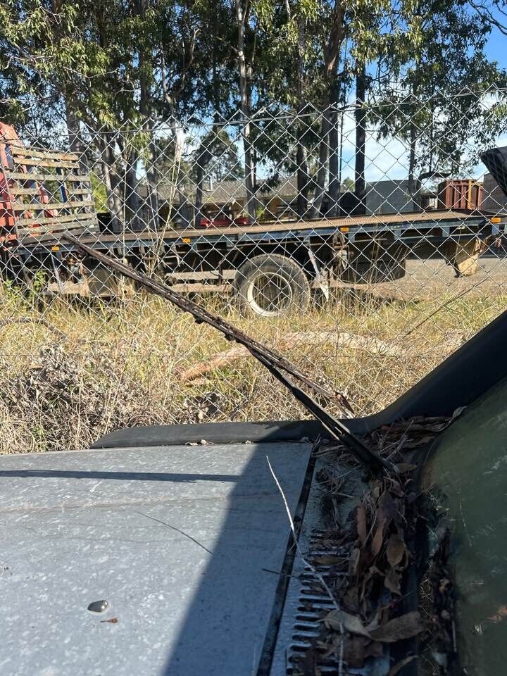 1993 Toyota 80 Series Land Cruiser RH Drivers Wiper Arm #B257