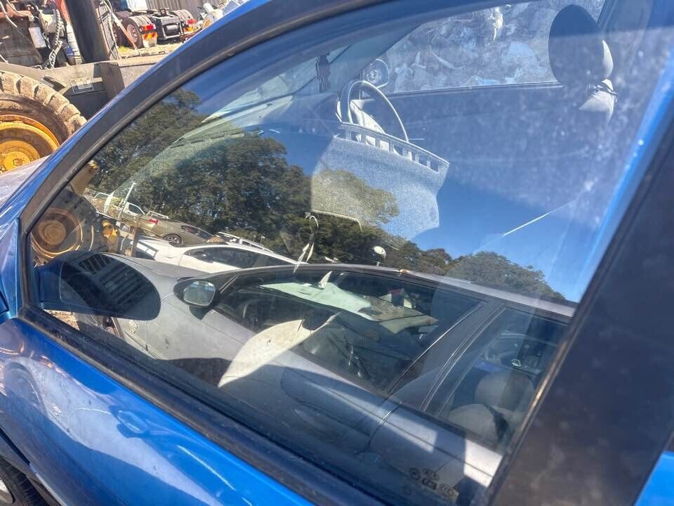 2007 Kia Cerato LH Passengers Front Window Glass #B272