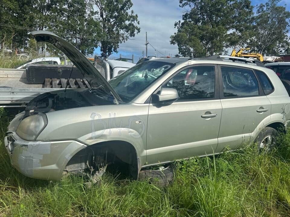 2007 Hyundai Tucson Sunglasses Holder #B140