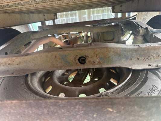 1990 Holden Tf Rodeo Spare Wheel Carrier #B132