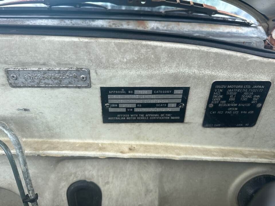 1990 Holden Tf Rodeo LH passenger Mirror (Manual) #B132