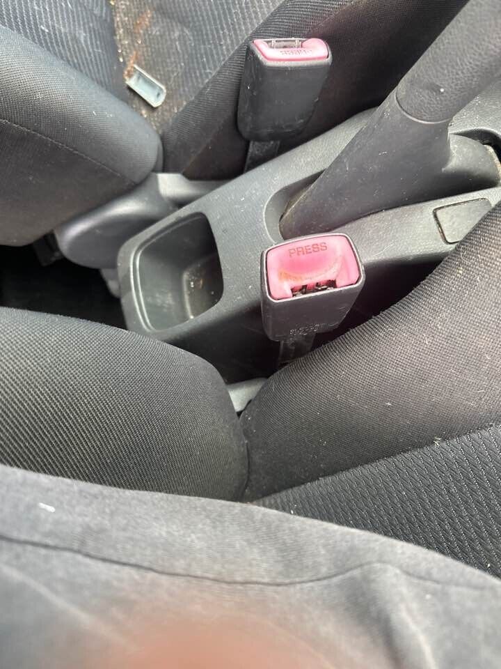 2007 Suzuki Swift Seat Belt Stalk RH Front #B228