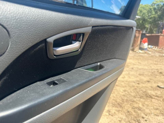 2007 Suzuki Sx4 RH Drivers Side Rear Inner Door Handle #B119