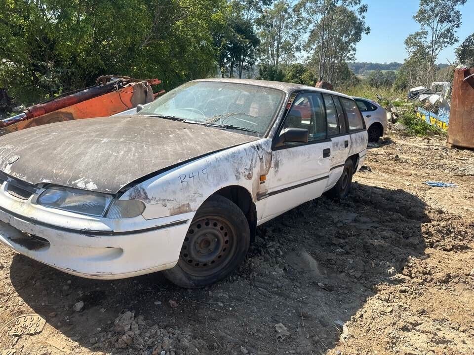 1994 Holden Vr Commodore Steering Column Shroud #B419