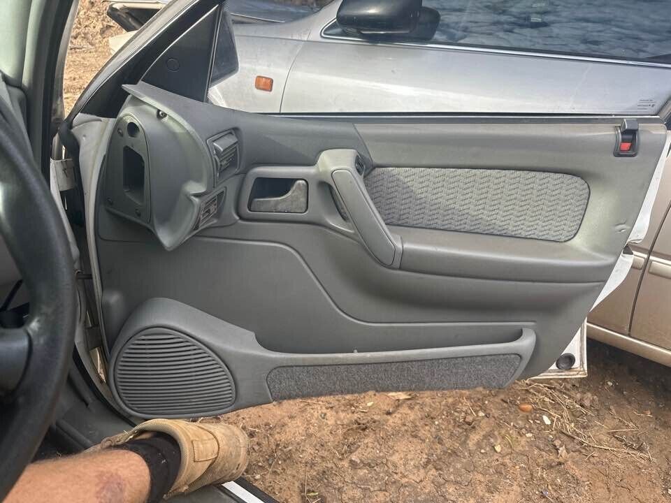 1994 Holden Vr Berlina RH Drivers Front Door Trim #B222