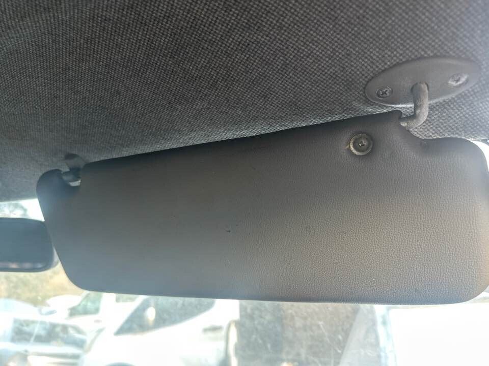 1990 Toyota 4Runner Sunvisor Right Hand #B279