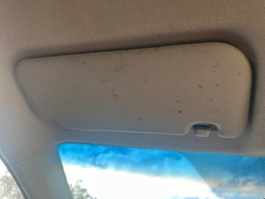 2007 Toyota Yaris Sunvisor Left Hand #B145