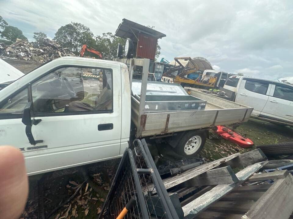 1990 Holden Tf Rodeo Tow Bar #B132