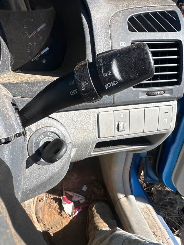 2007 Kia Cerato Blinker Switch #B272