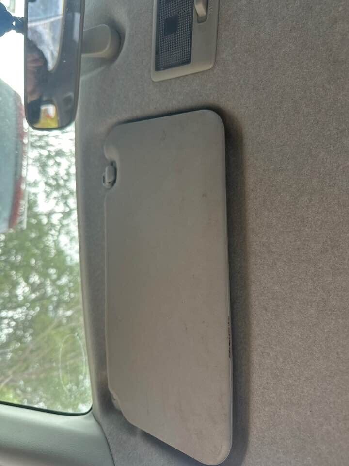 2007 Suzuki Swift Sunvisor Right Hand #B228