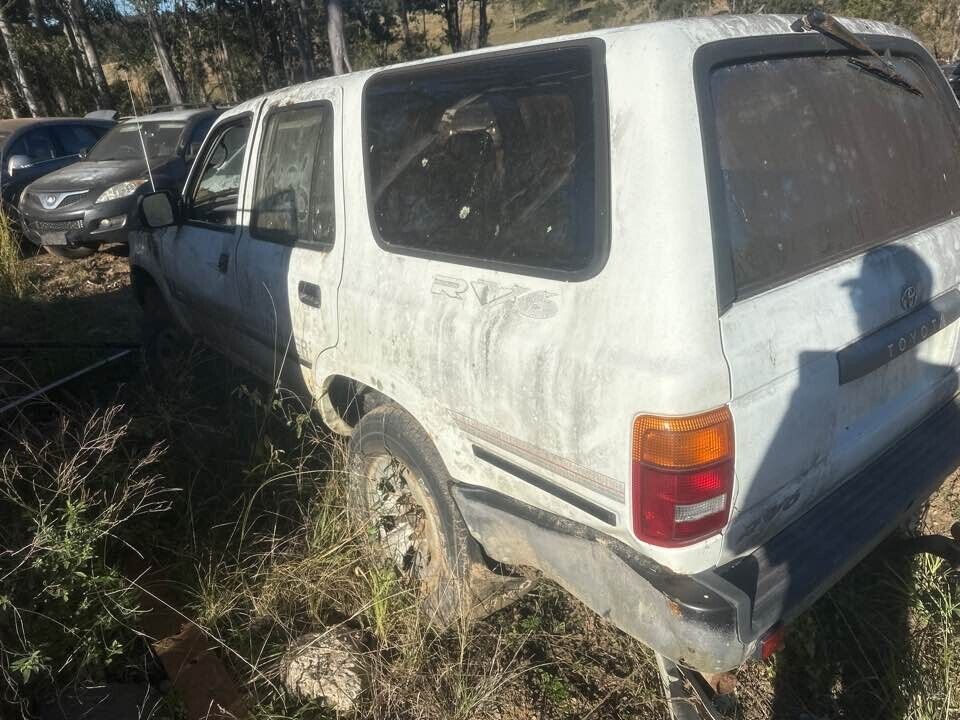 1992 Toyota 4Runner Air Conditioning Condensor #B284