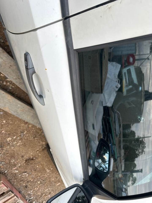 2008 Holden Ah Astra Weather Strip RH Front #B214