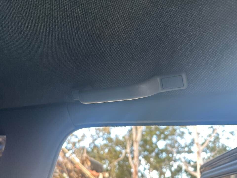 1990 Toyota 4Runner Upper Grab Handle LH Rear #B279