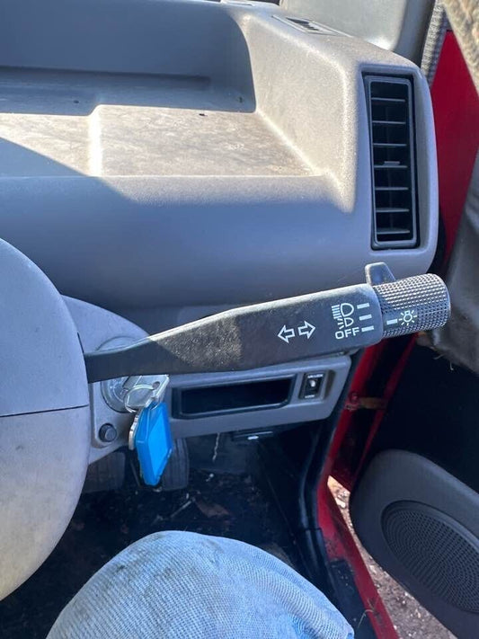 1994 Nissan S-Cargo Head Light Switch #B261