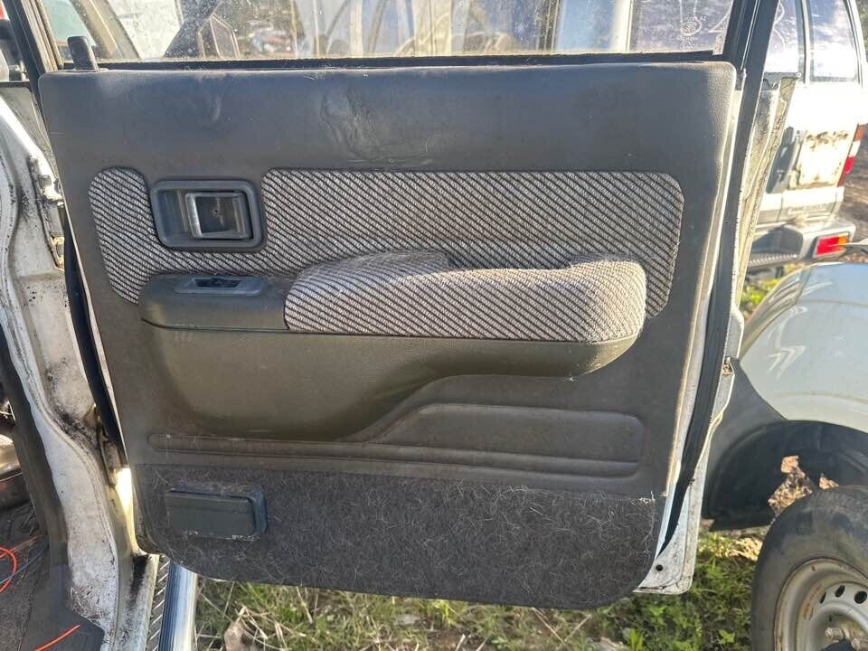 1993 Ford Raider RH Drivers Rear Door Trim #B278