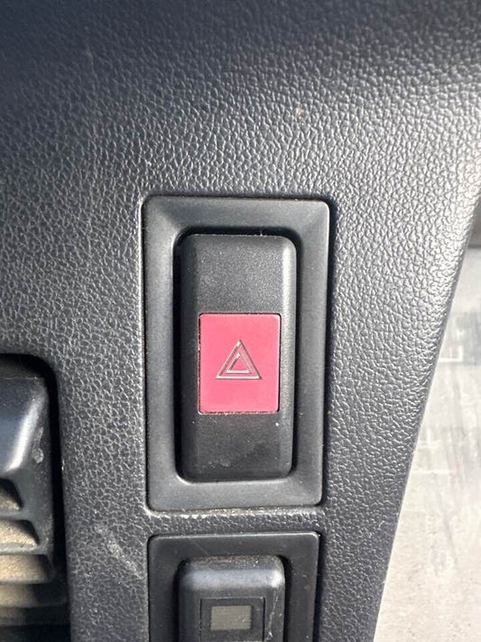 1990 Toyota 4Runner Hazard Light Switch #B279