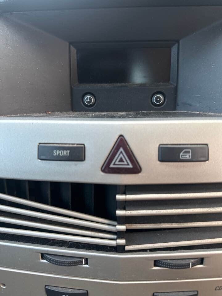 2008 Holden Ah Astra Hazard Light Switch #B214