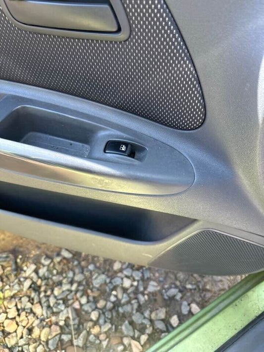 2007 Kia Rio Electric Window LH Passengers Front Switch #B209