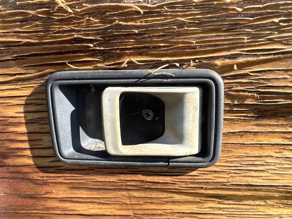 1991 Toyota Ace Truck RH Drivers Front Inner Door Handle #B297