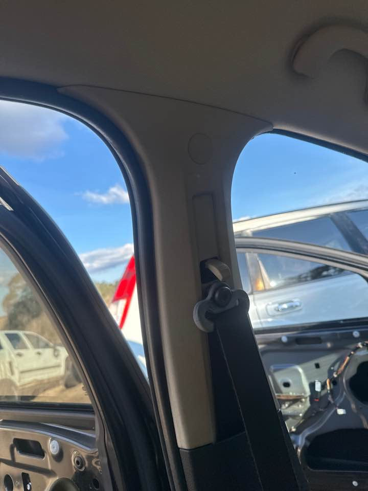 2008 Ford Falcon Xr6 Centre LH Inner Pillar Trim #B371