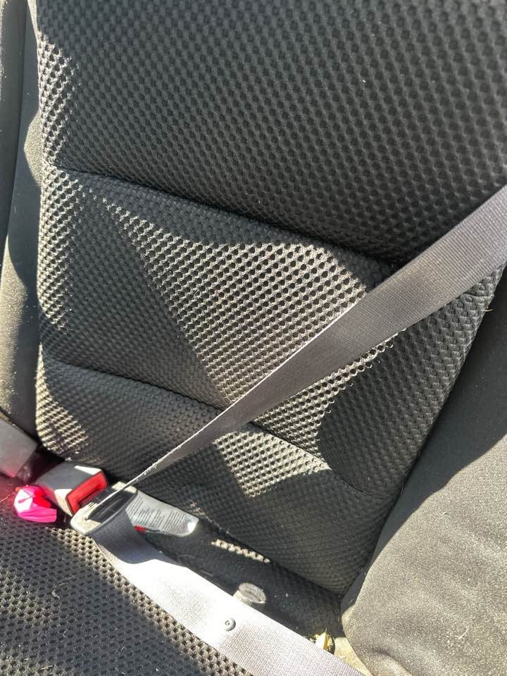 2008 Ford Falcon Xr6 LH passenger Rear Seat Belt #B371