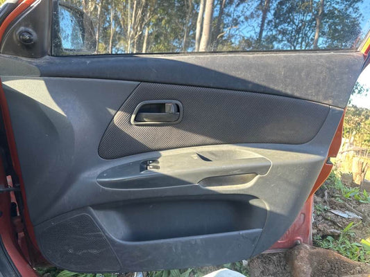 2007 Kia Rio RH Drivers Front Door Trim #B357