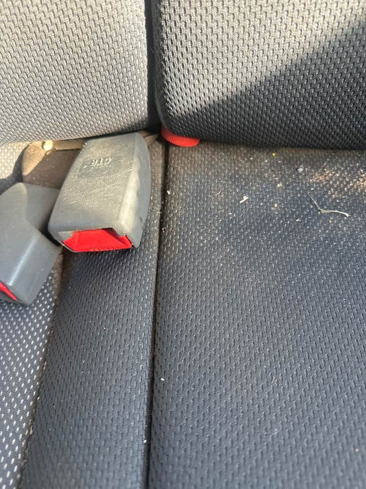 2007 Kia Rio Seat Belt Stalk Centre Rear #B357