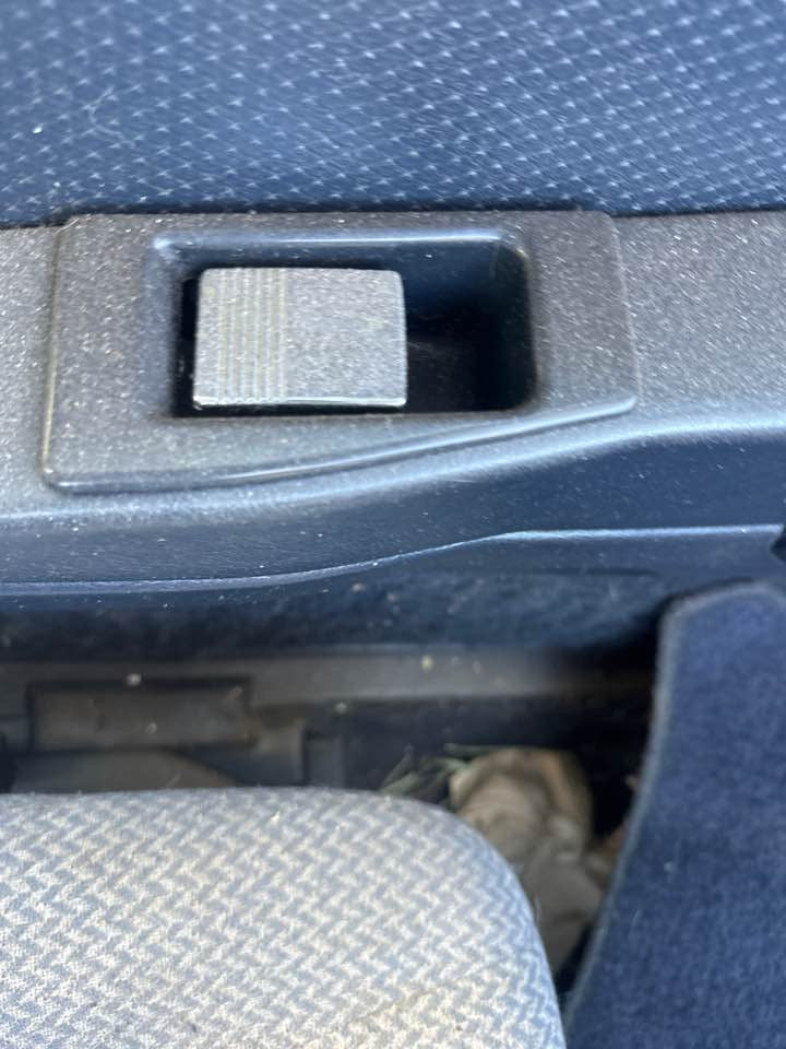 1987 Mitsubishi Magna LH Passengers Side Front Inner Door Handle #B344