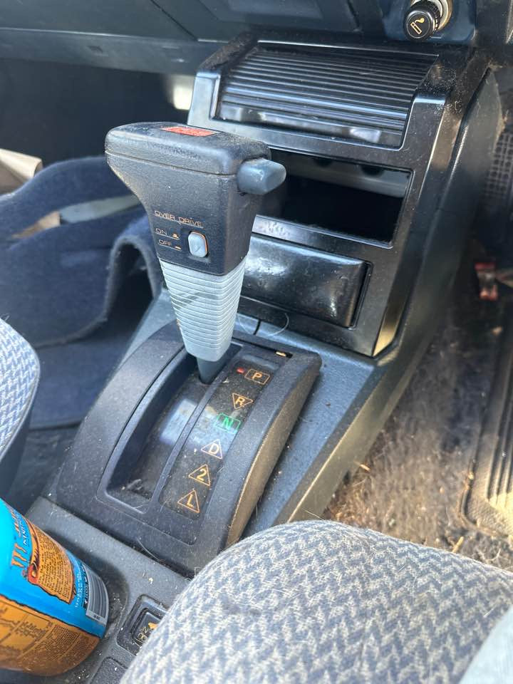 1987 Mitsubishi Magna T-Bar Shifter #B344