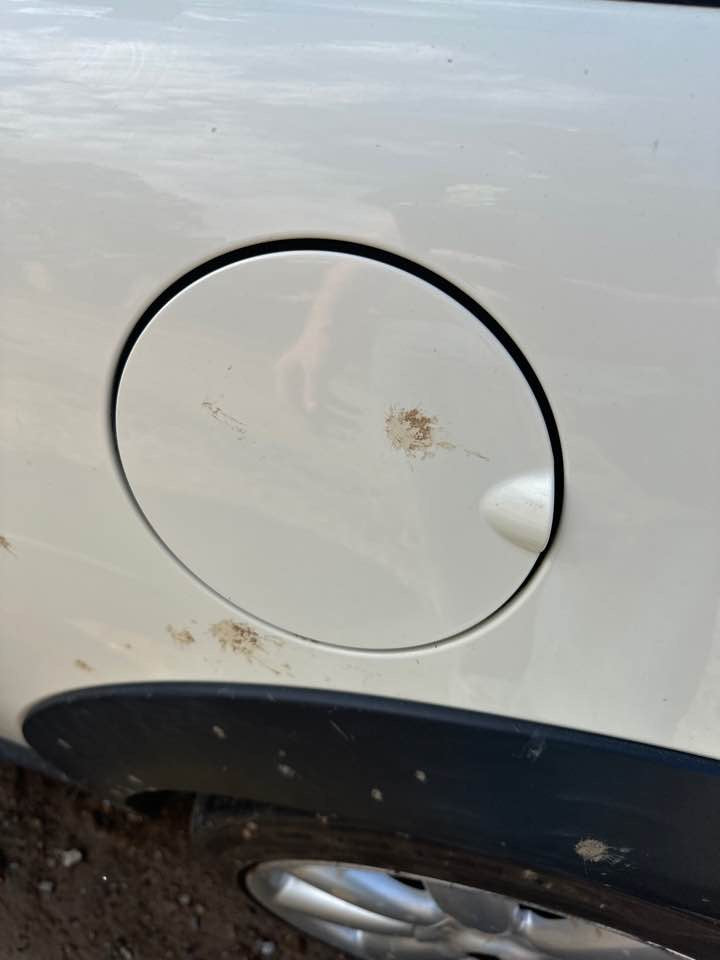 2007 Mini Cooper Fuel Flap #B389