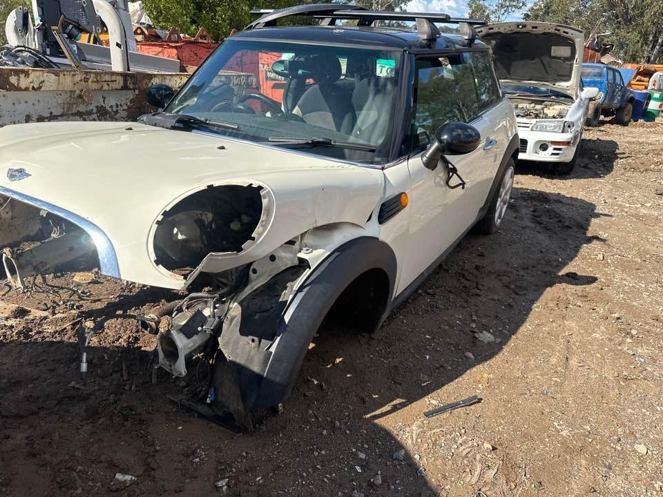 2007 Mini Cooper Fuel Flap #B389