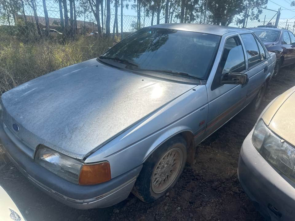 1990 Ford Ea Falcon Engine Oil Dip Stick #B400
