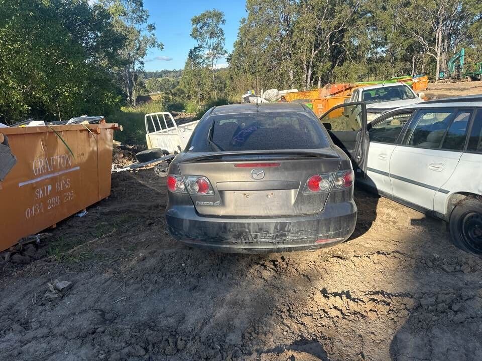 2007 Mazda 6 Door Locking Mechanism RH Drivers Rear #B244