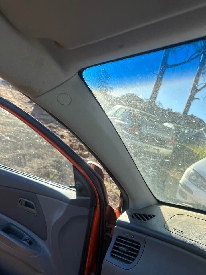 2007 Kia Rio Windscreen LH Inner Pillar Trim #B357