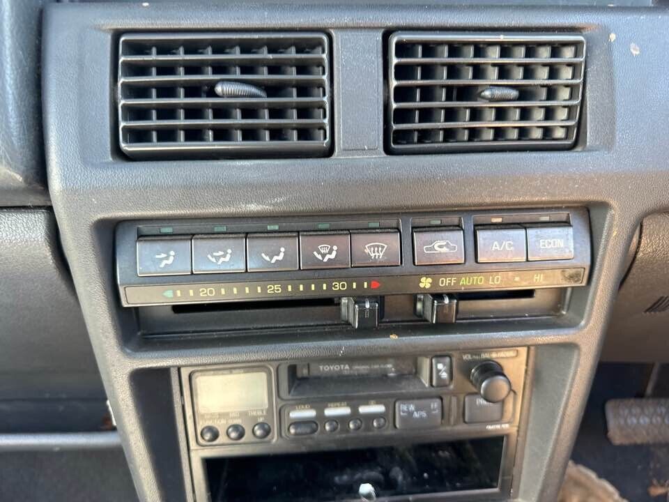 1992 Toyota Corolla AC Controls #B241