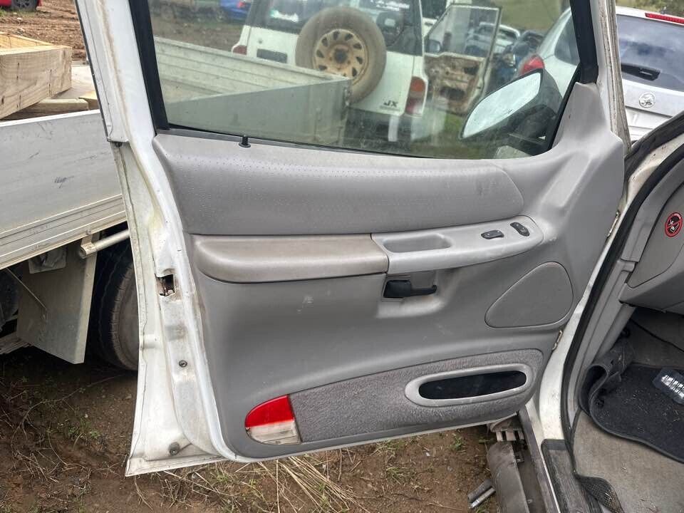 1992 Ford Explorer LH Passengers Front Door Trim #B395