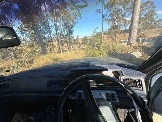 1987 Mitsubishi Magna Dash Mat #B344