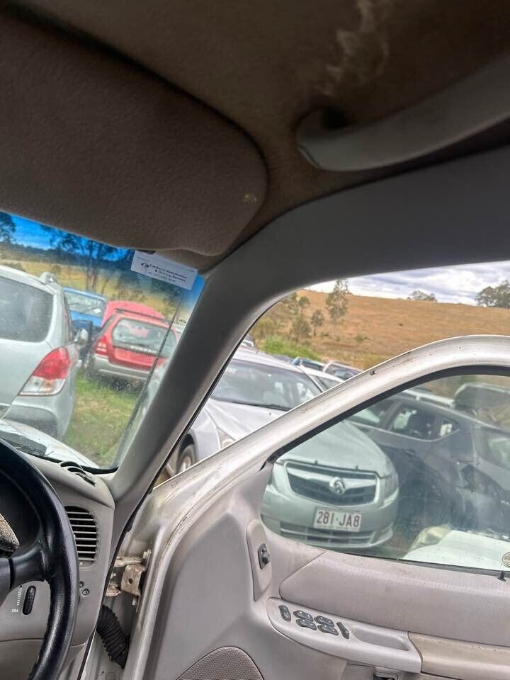 1992 Ford Explorer Windscreen RH Inner Pillar Trim #B395