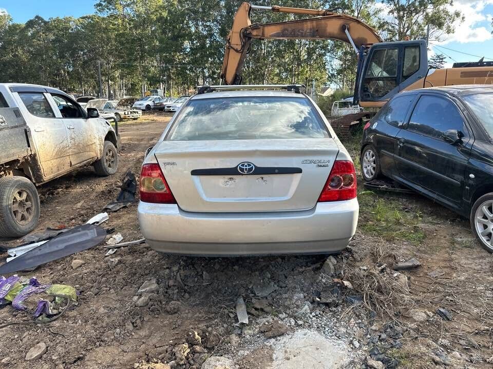 2006 Toyota Corolla RH Drivers Rear Head rest #B248