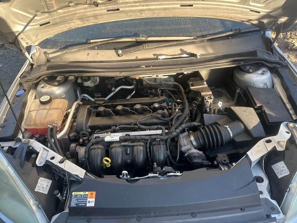 2007 Ford Focus RH Front Door Lower Door Hinge #B429