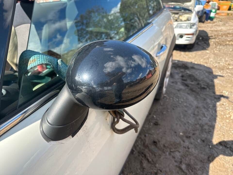 2007 Mini Cooper LH passenger Mirror (Electric) #B389