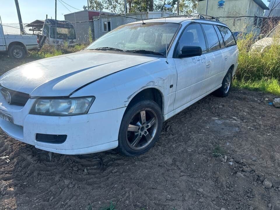 2006 Holden Vz Commodore Instrument Cluster (Electronic) #B428