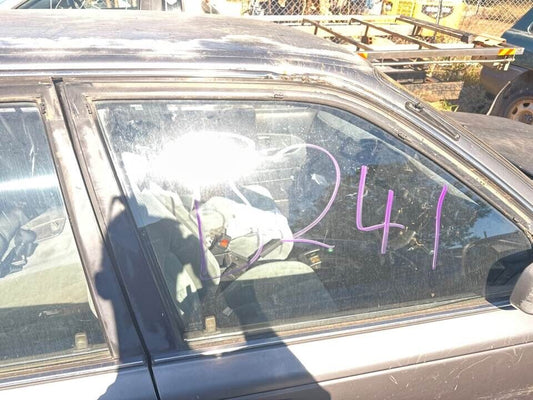 1992 Toyota Corolla RH Drivers Front Window Glass #B241