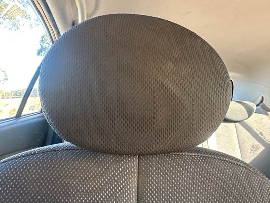 2007 Kia Rio RH Drivers Front Head rest #B357