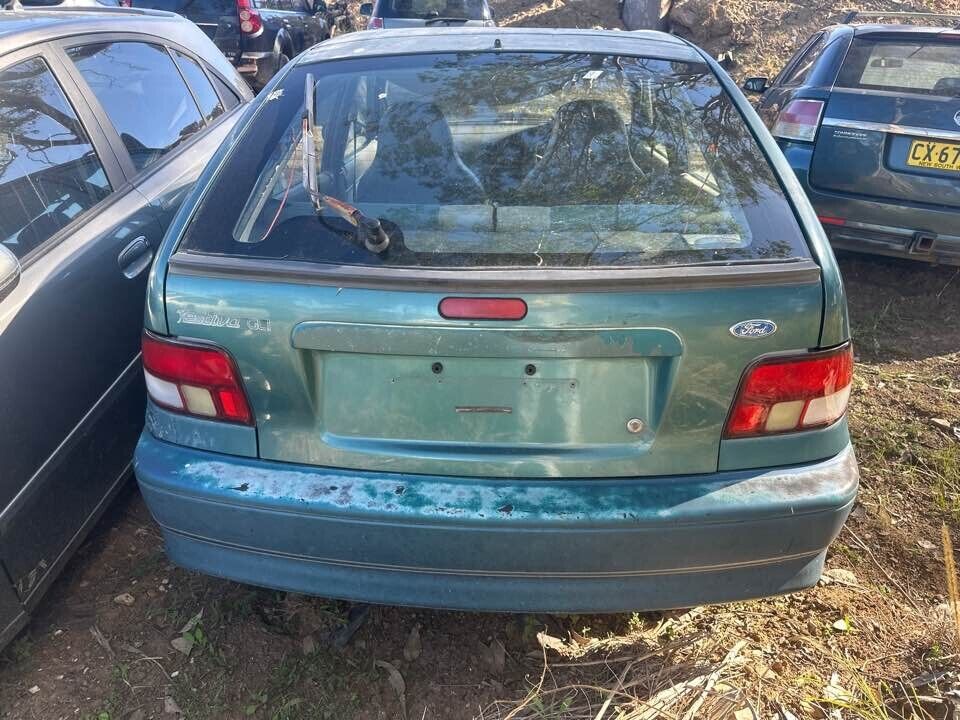 1996 Ford Festiva Aircon Vents Front CENTRE #B353